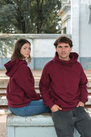Buzo Frisa con capucha - Bordo