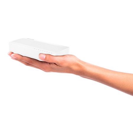Switch 8 Puertos Tenda S108 10/100 Mbps Fast Para Escritorio