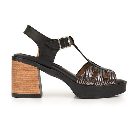 SANDALIA GADMA NEGRA