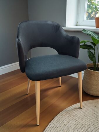 Sillon Tapizado Quality Plastic Panda Color Negro